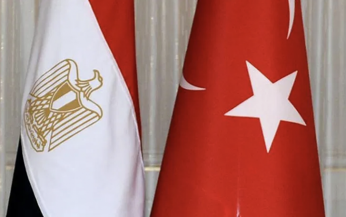  Η Τουρκία πιέζει την Αίγυπτο για “να τα βρουν” και το Κάϊρο “το συζητά”