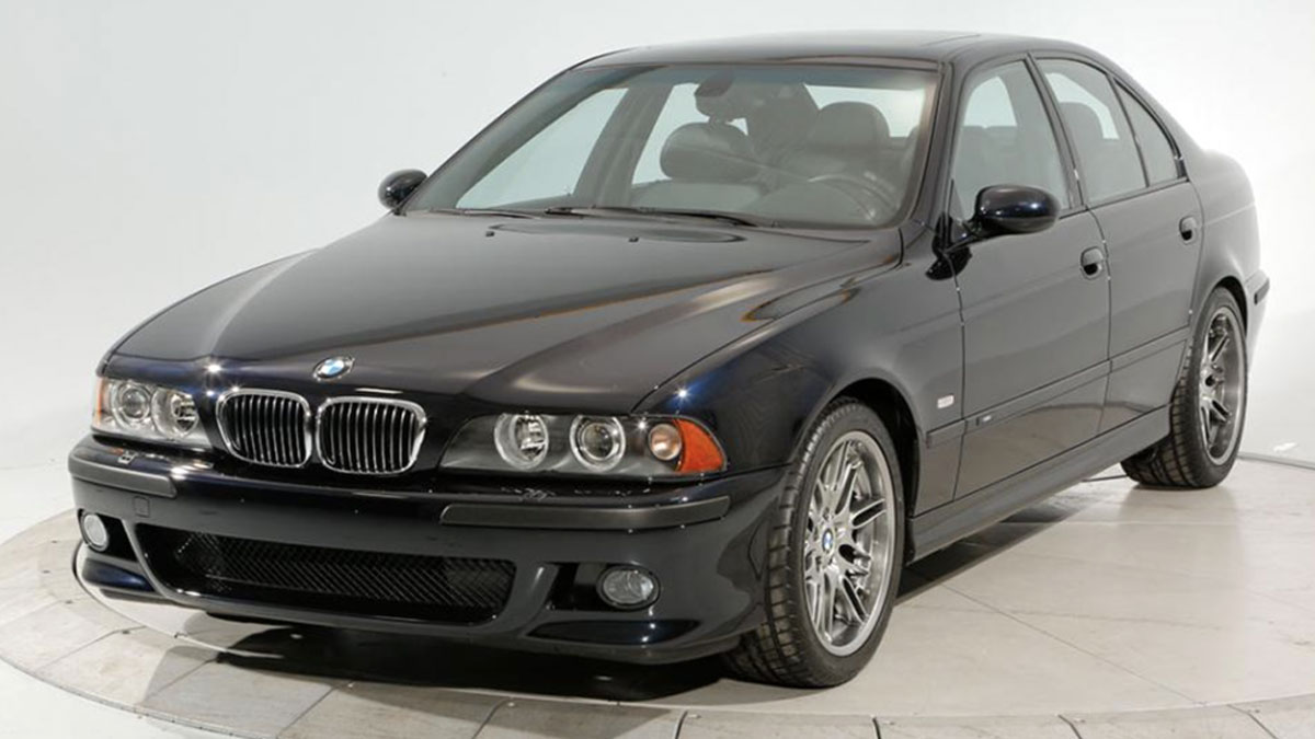 Γιατί αυτή η BMW M5 (E39) πουλήθηκε έναντι €170,000; (βίντεο)