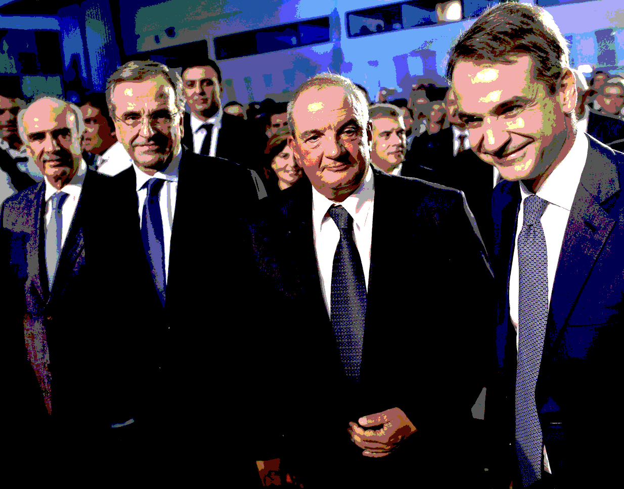 Ελληνοτουρκικά: Ο Καραμανλής απάντησε στον Σημίτη για να τ΄ ακούσει και ο πρωθυπουργός