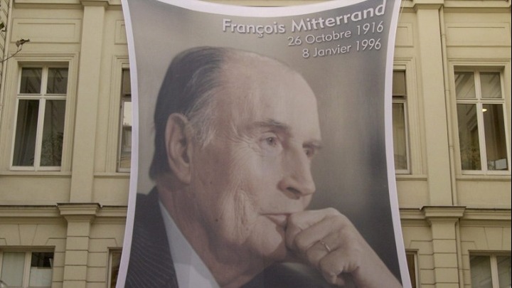 Η κληρονομιά του Φρανσουά Μιτεράν δυναμίτισε τα μεγάλα κόμματα