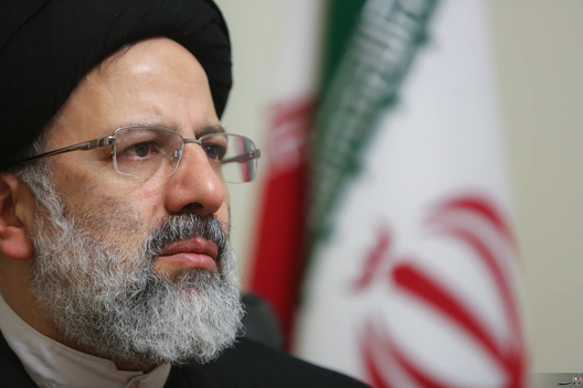Ιράν-Εμπραχίμ Ραϊσί, ο υπερσυντηρητικός που είναι φαβορί να κερδίσει τις προεδρικές εκλογές