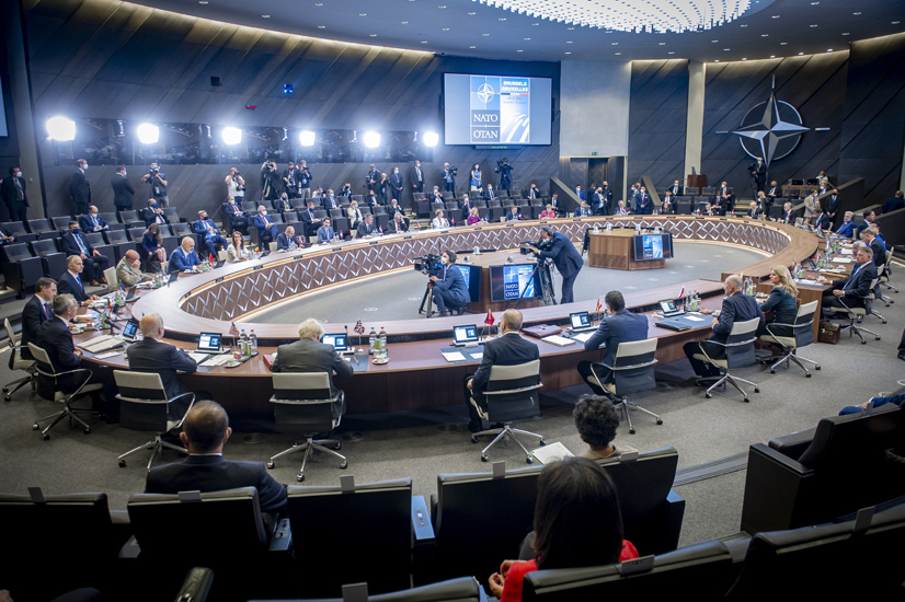 NATO: Έκτακτη Σύνοδο Κορυφής συγκάλεσε ο Στόλτενμπεργκ