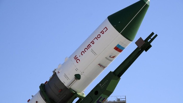 Η Ρωσία δοκίμασε νέο διηπειρωτικό βαλλιστικό πύραυλο και οι ΗΠΑ κάνουν γυμνάσια στη Μαύρη Θάλασσα