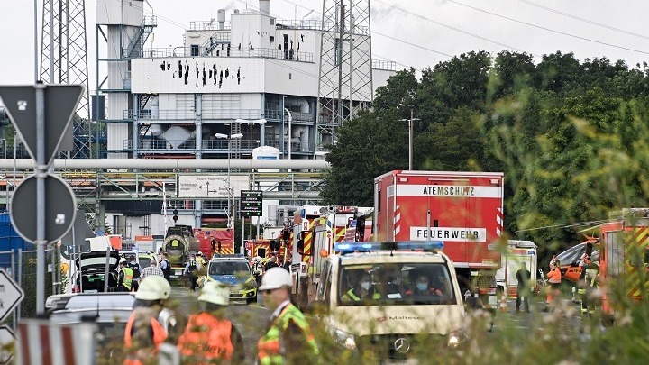 Γερμανία: 1 νεκρός, 16 τραυματίες και 4 αγνοούμενοι από έκρηξη σε εργοστάσιο