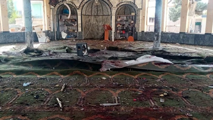 Αφγανιστάν: Τουλάχιστον 100 νεκροί από βομβιστική επίθεση σε τέμενος