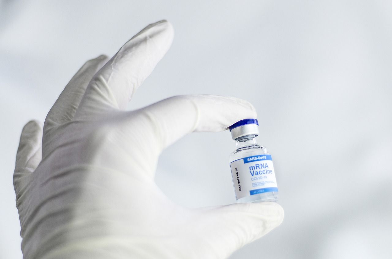 Εμβόλιο για κορονοϊό: Οι Γερμανοί «ξεστοκάρουν» Moderna