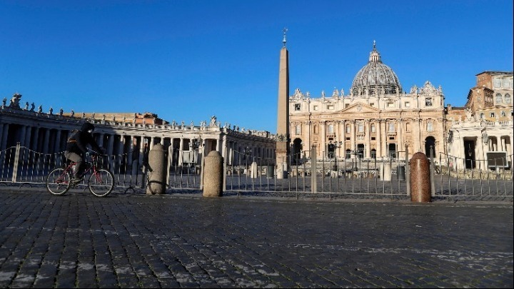 Βατικανό: Καμπάνες για σκάνδαλο σεξουαλικής παρενόχλησης