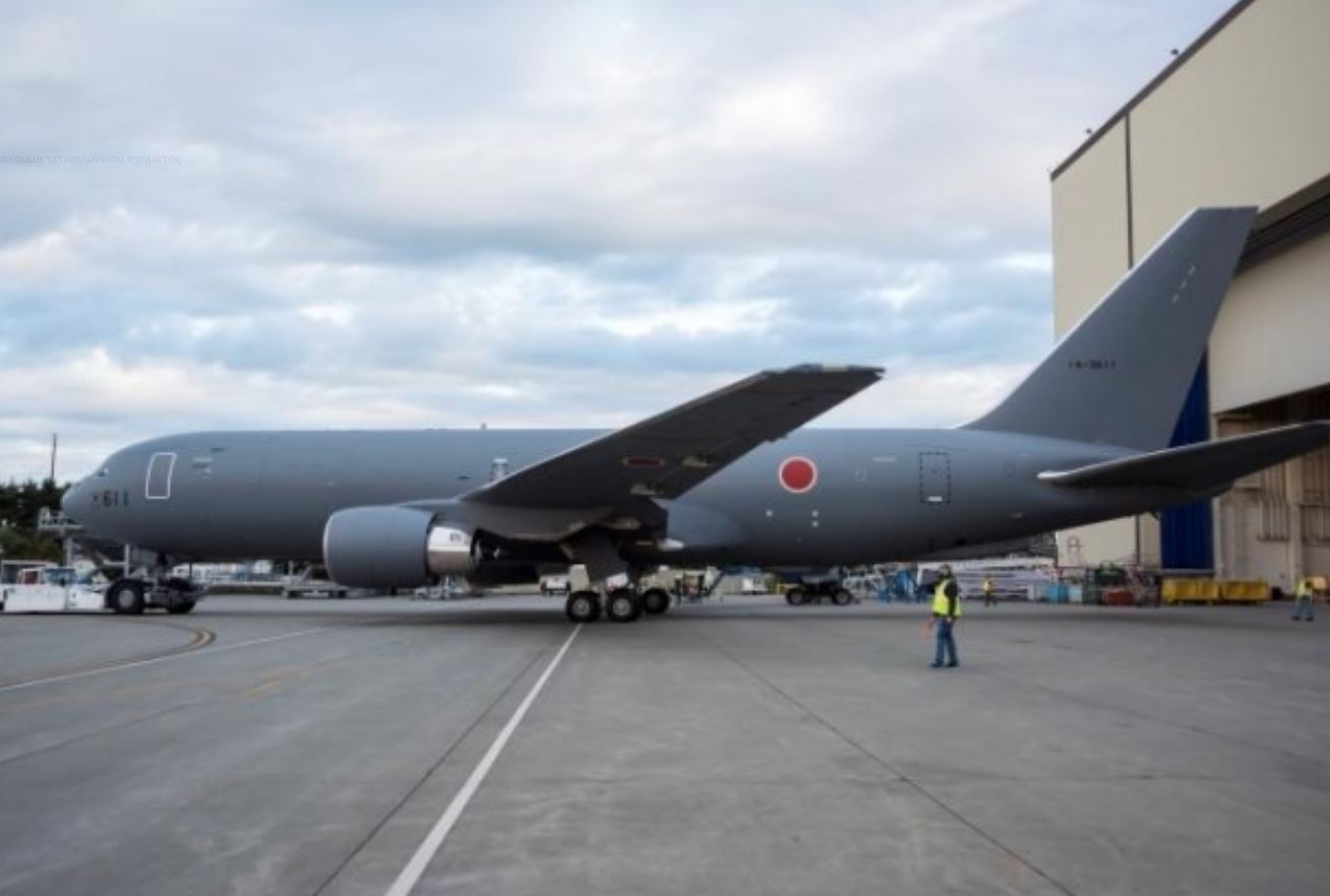 Ιαπωνία: Παρέλαβε το πρώτο ιπτάμενο τάκνερ ανεφοδιασμού KC-46A της Boeing