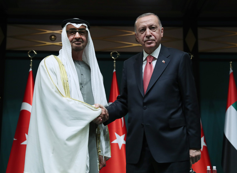 Τουρκία: «Ο Εμίρης και ο κακομοίρης»! Το παρασκήνιο για τα 10 δις που δίνουν τα ΗΑΕ στον Ερντογάν