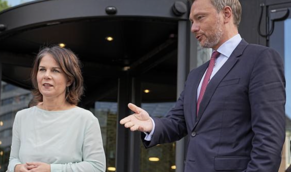 Ο νέος Γερμανός υπουργός Οικονομικών «ανοίγει ομπρέλα» για τη «βροχή ευρωπαϊκού χρήματος»