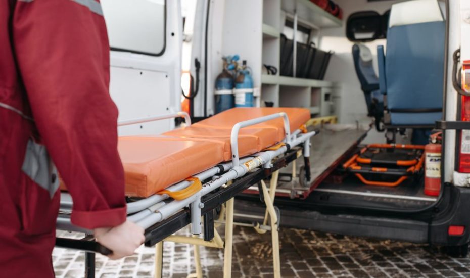 Κορονοϊός: Πέθανε 14χρονη από Covid στη Λαμία - Η ανακοίνωση του νοσοκομείου