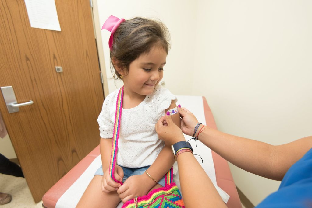 Εμβόλιο: Ραντεβού για παιδιά στο embolio.gov.gr
