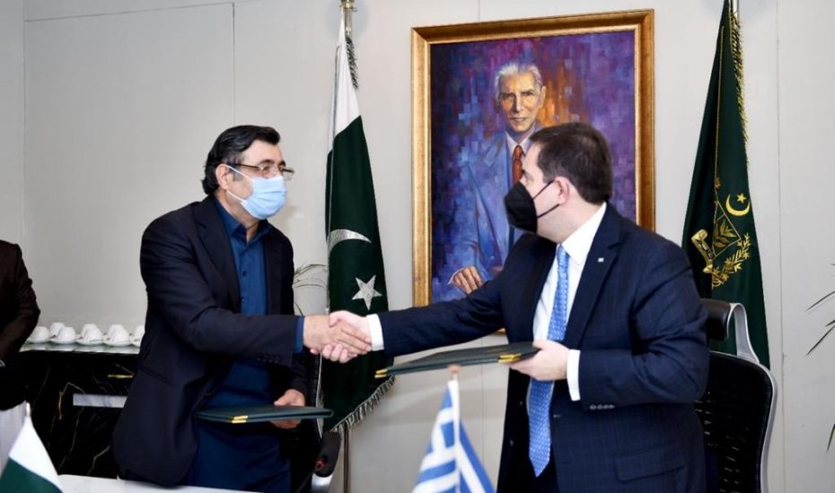 Τι ανακοίνωσε το Πακιστάν για τα όσα συζητήθηκαν με τον Ν.Μηταράκη και τι σημαίνει «νομιμοποίηση λαθρομεταναστών»