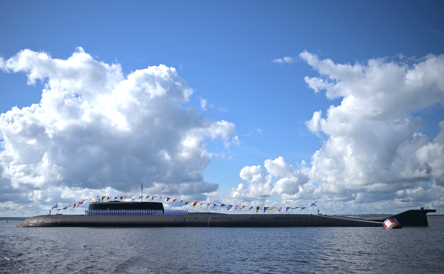 «Κυνηγητό» βρετανικής φρεγάτας με ρωσικά υποβρύχια