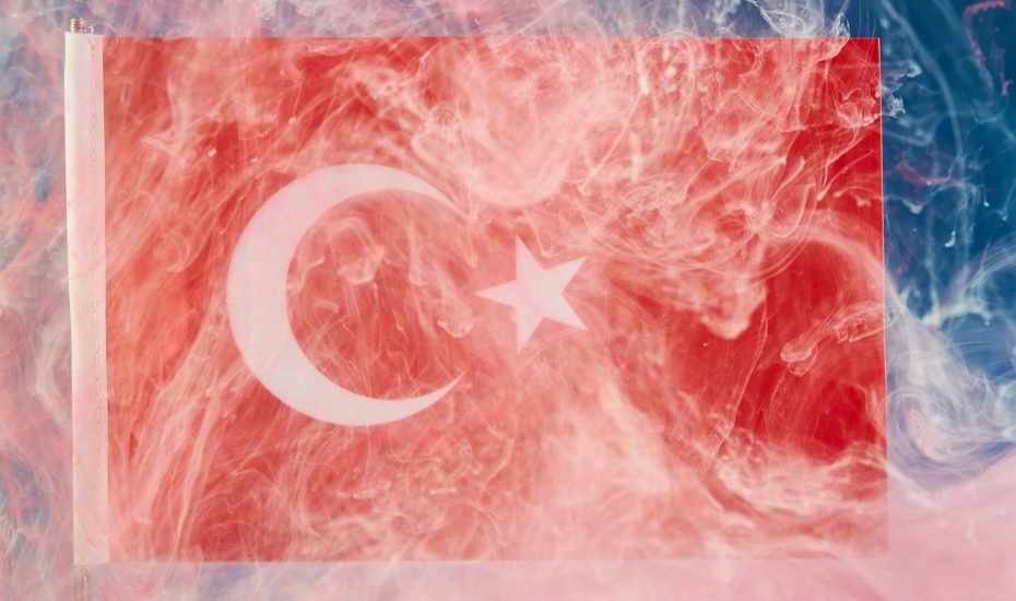 Δύο Τούρκοι μπήκαν παράνομα στην Ελλάδα με ανεμόπτερο