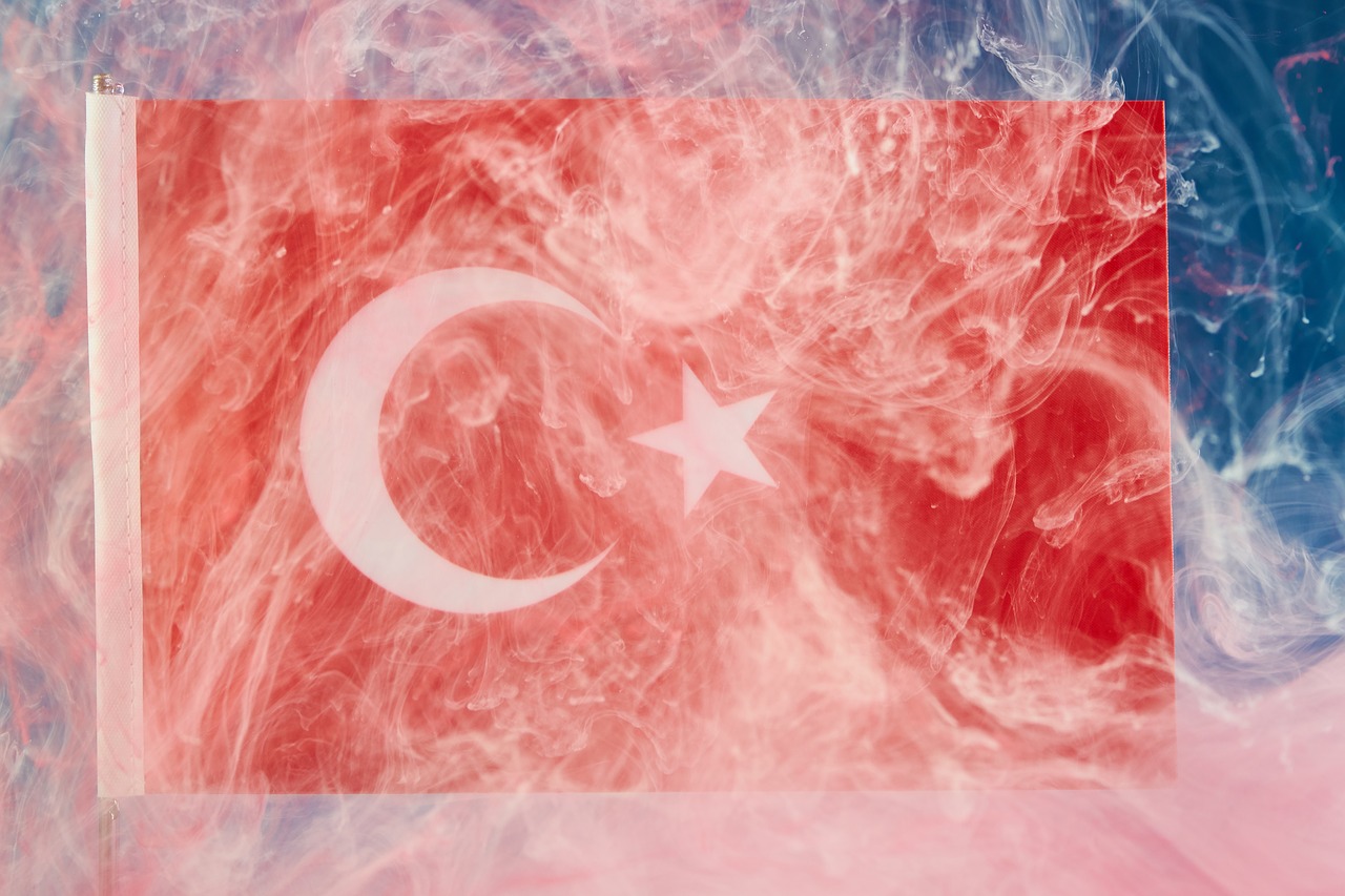 Δύο Τούρκοι μπήκαν παράνομα στην Ελλάδα με ανεμόπτερο