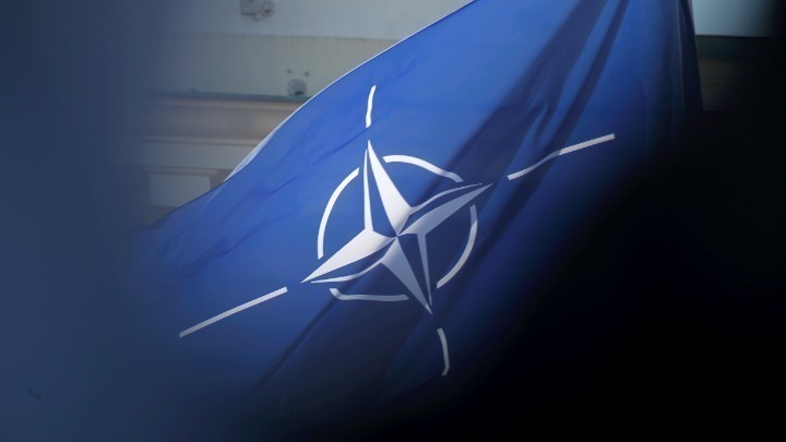 Το ΝΑΤΟ συζητά την Παρασκευή για «αντιαεροπορική βοήθεια» στην Ουκρανία- Ποιοι θα δώσουν;