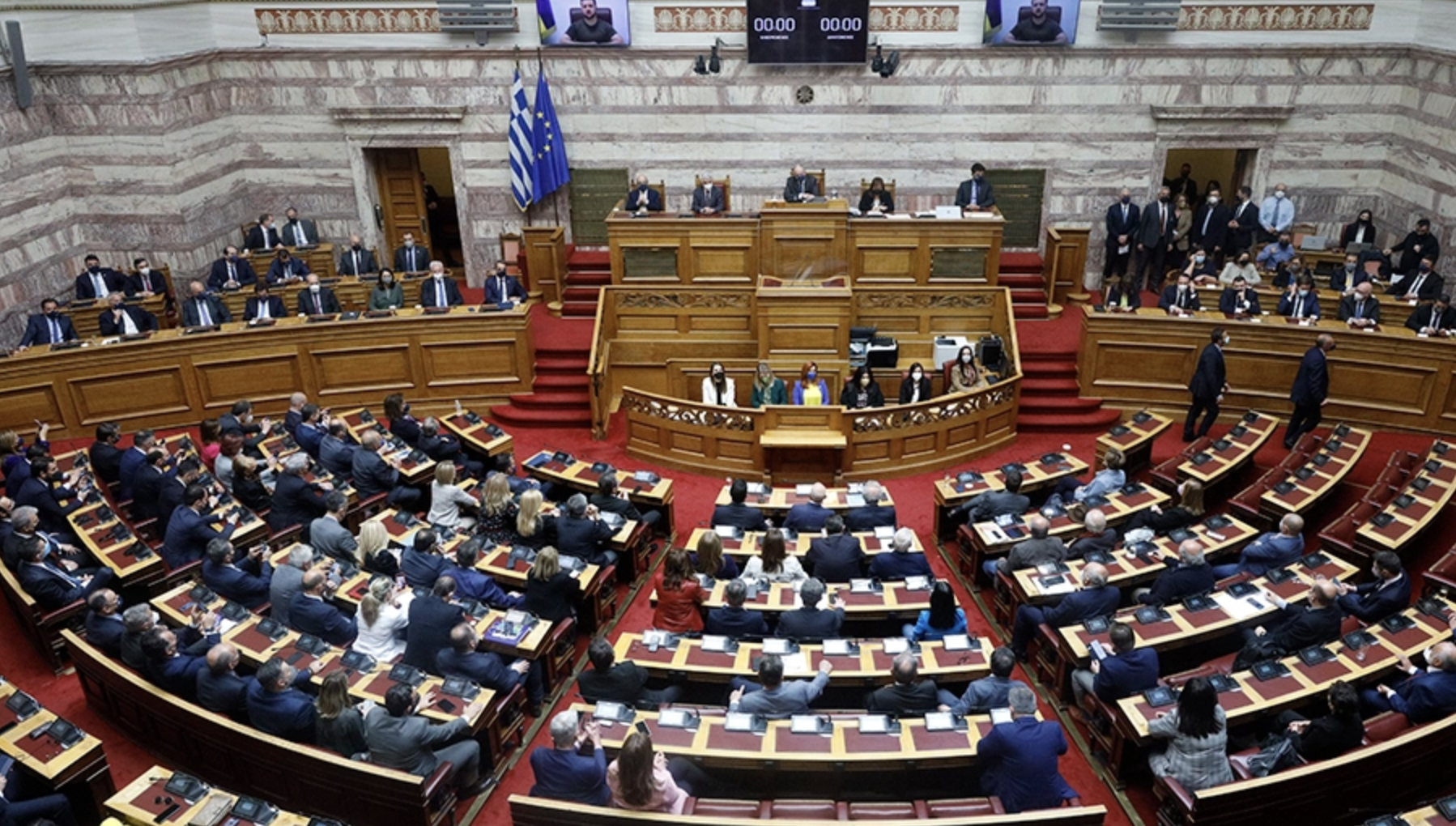 Ελληνικά Όπλα στην Ουκρανία: Τι απαντά ο ΥΕΘΑ στη Βουλή, σε ερώτηση του ΣΥΡΙΖΑ-Βίντεο