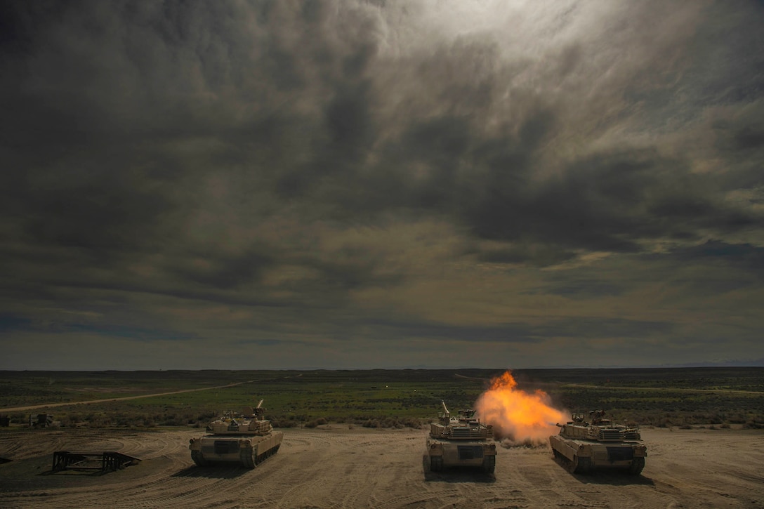 «Απόφαση κάθε χώρας μέλους αν θα δώσει άρματα μάχης στην Ουκρανία» λέει το ΝΑΤΟ-Η Ελλάδα τι θα κάνει;