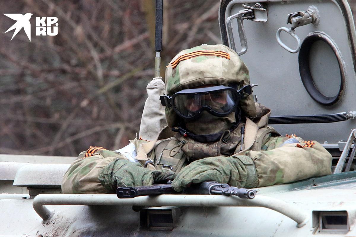 Οι Ρώσοι προχωρούν στο Ντονέτσκ, ο αρχηγός του ουκρανικού στρατού επιβεβαιώνει υποχώρηση