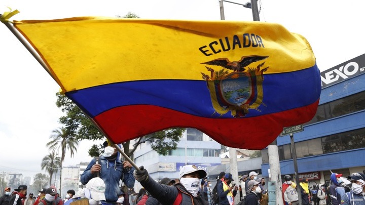 Ισημερινός: Οι διαδηλώσεις έφεραν μικρές μειώσεις στα καύσιμα