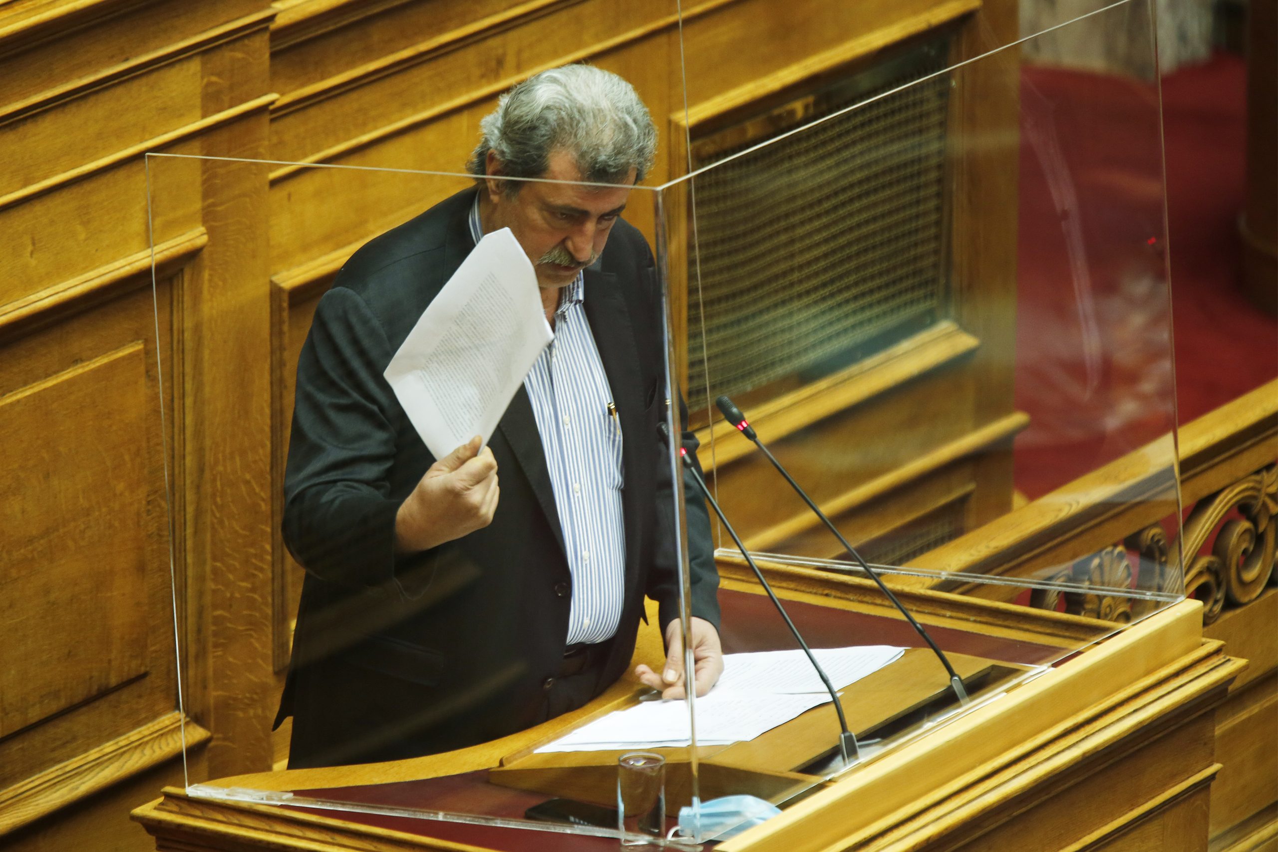 Ποια βουλευτίνα της ΝΔ κατηγορεί ο Πολάκης για δουλειές με το δημόσιο