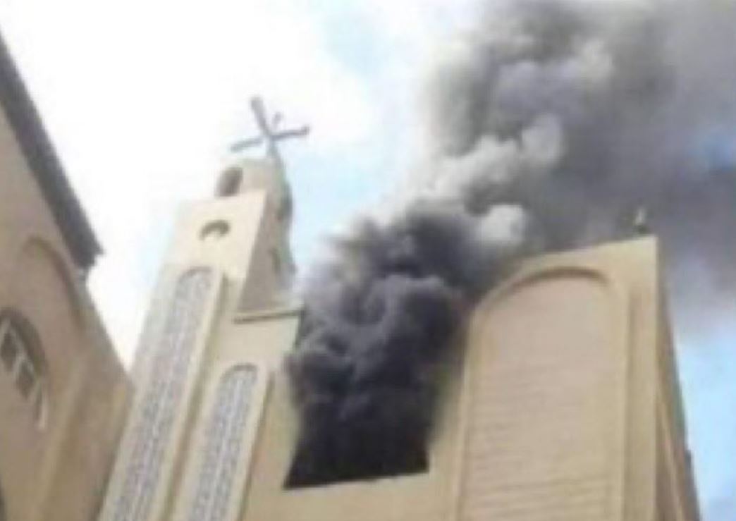 Αιγυπτος, φωτιά εκκλησία