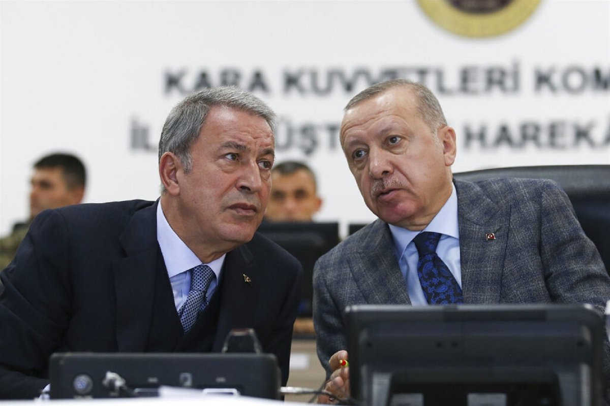 Όταν ο Τούρκος Πρόεδρος κατσάδιασε Ακάρ και Σοϊλού- Λ.Καμπουρίδης