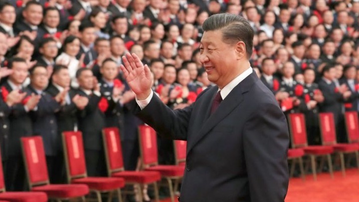 Κίνα: Ο Σι Τζινπίνγκ εξασφαλίζει και τυπικά 3η θητεία στην ηγεσία του κόμματος και της χώρας 