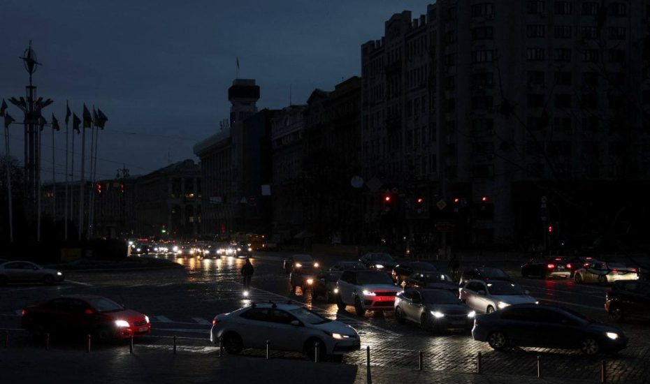 Το Κίεβο στο σκοτάδι! Πολύωρες διακοπές ρεύματος