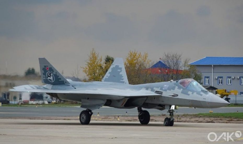 Sukhoi Su-57: Φωτογραφίες από το εκσυγχρονισμένο ρωσικό μαχητικό stealth