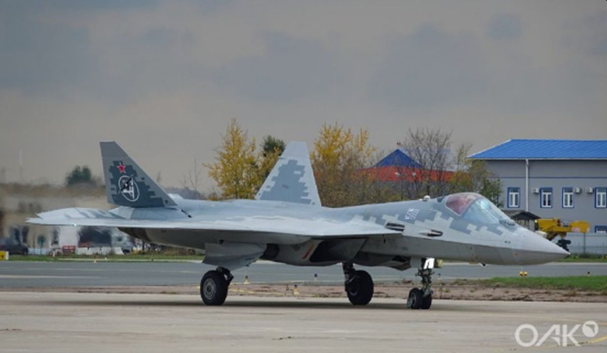 Sukhoi Su-57: Φωτογραφίες από το εκσυγχρονισμένο ρωσικό μαχητικό stealth