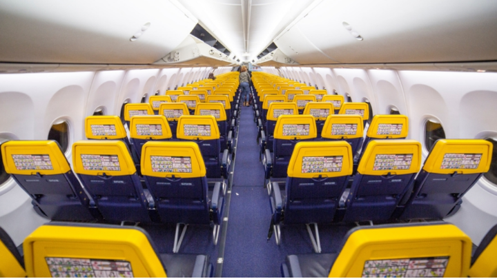 Δεν βρέθηκε τίποτα στο αεροσκάφος της Ryanair που προσγειώθηκε μετά από απειλή για βόμβα
