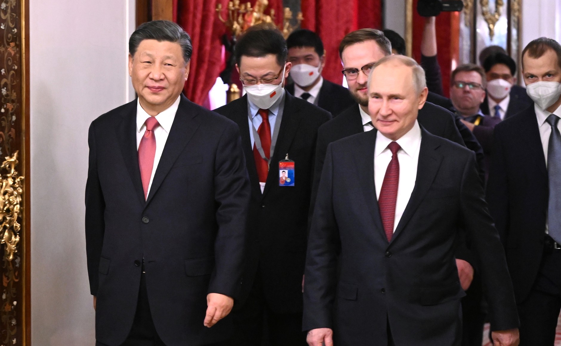 «Ρωσία και Κίνα είναι σταθερά στη σωστή πλευρά της ιστορίας» δήλωσε ο Κινέζος πρόεδρος αφού είδε τον Πούτιν