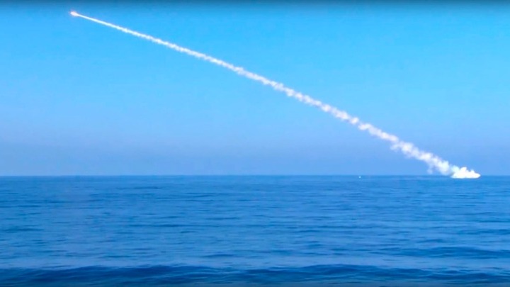 Υπερηχητικό πύραυλο εναντίον στόχου στη θάλασσα εκτόξευσε η Ρωσία στη θάλασσα της Ιαπωνίας σε άσκηση