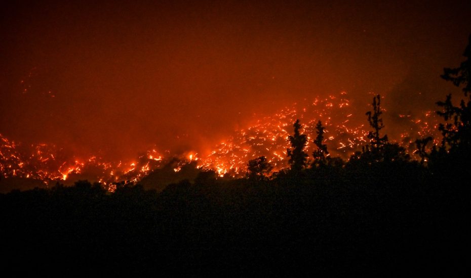 Η χώρα καίγεται επί 12 ημέρες! Άσχημη η κατάσταση σε Ρόδο, Ευβοια, Κέρκυρα και Αχαϊα!