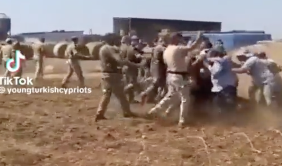 Τούρκοι στρατιωτικοί με πολιτικά ρούχα επιτέθηκαν στους κυανόκρανους στην Κύπρο