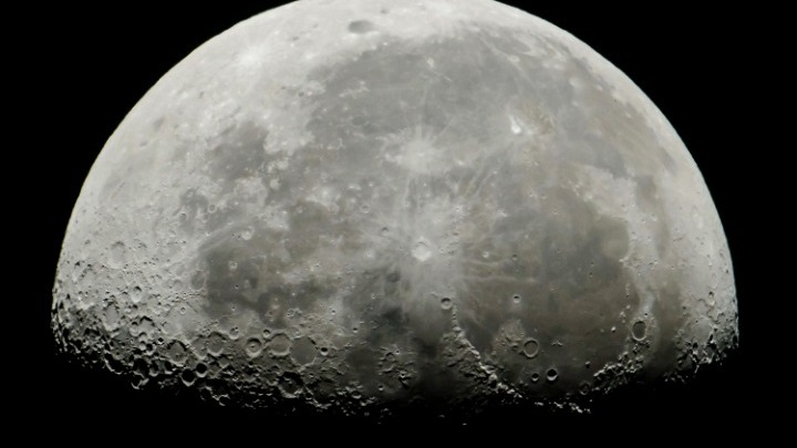 Συνετρίβη στη Σελήνη το ρωσικό διαστημόπλοιο Luna-25