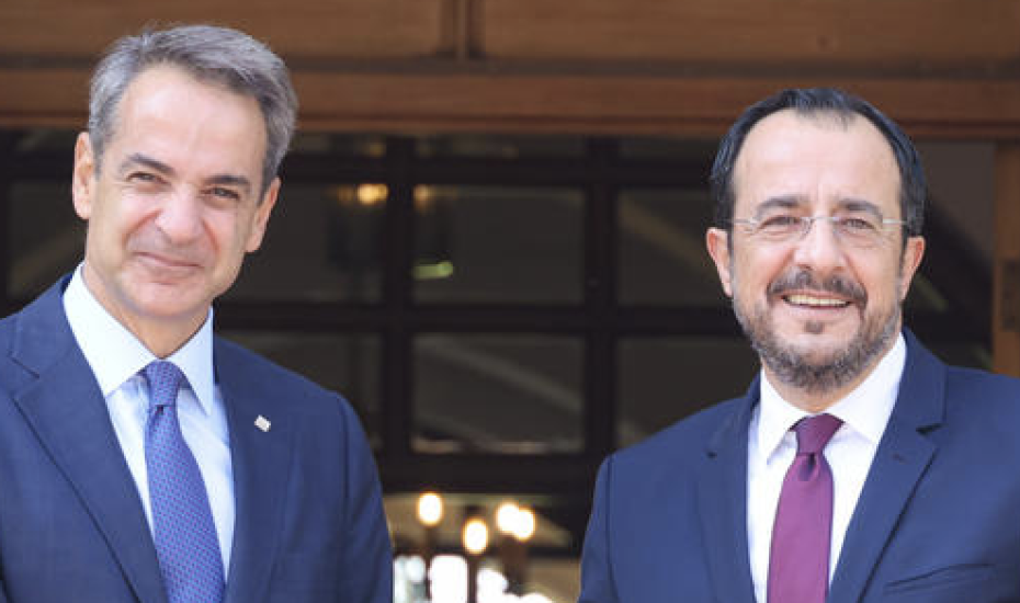 «Κρίσιμοι οι δύο επόμενοι μήνες για ελληνοτουρκικά Κυπριακό» δηλώνει ο Κύπριος πρόεδρος έχοντας δίπλα του τον κ.Μητσοτάκη