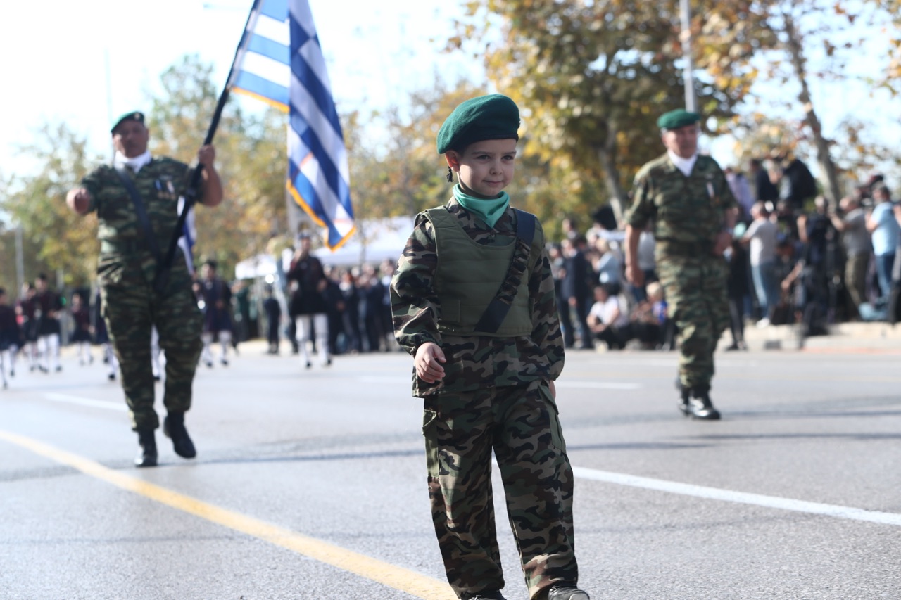 Στρατιωτική παρέλαση στη Θεσσαλονίκη: Οι φωτογραφίες και οι δηλώσεις