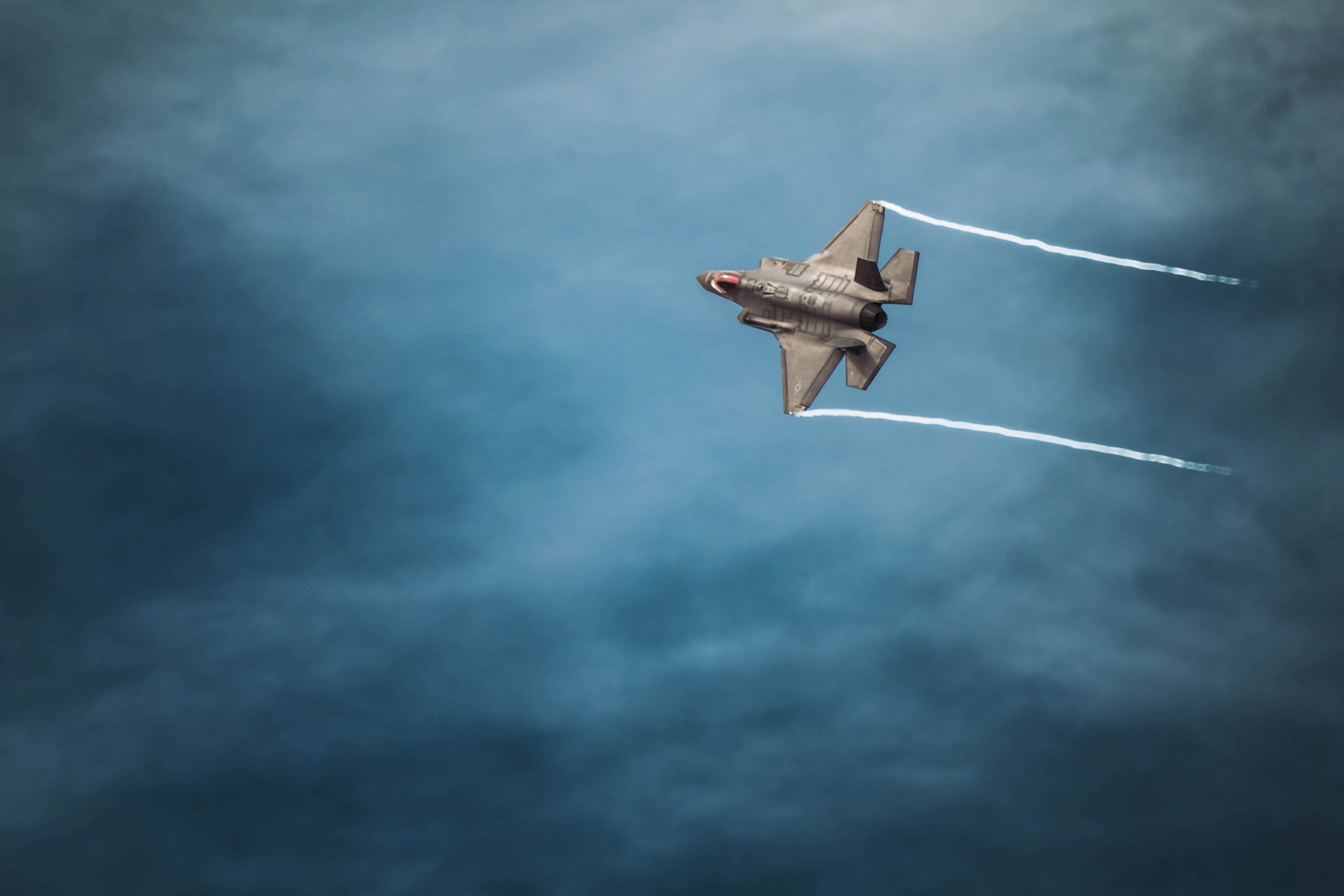 Ελληνικά F-16 στην Ουκρανία και F-35 στην Ελλάδα; Οι καχύποπτες σκέψεις από τις «συμπτώσεις»