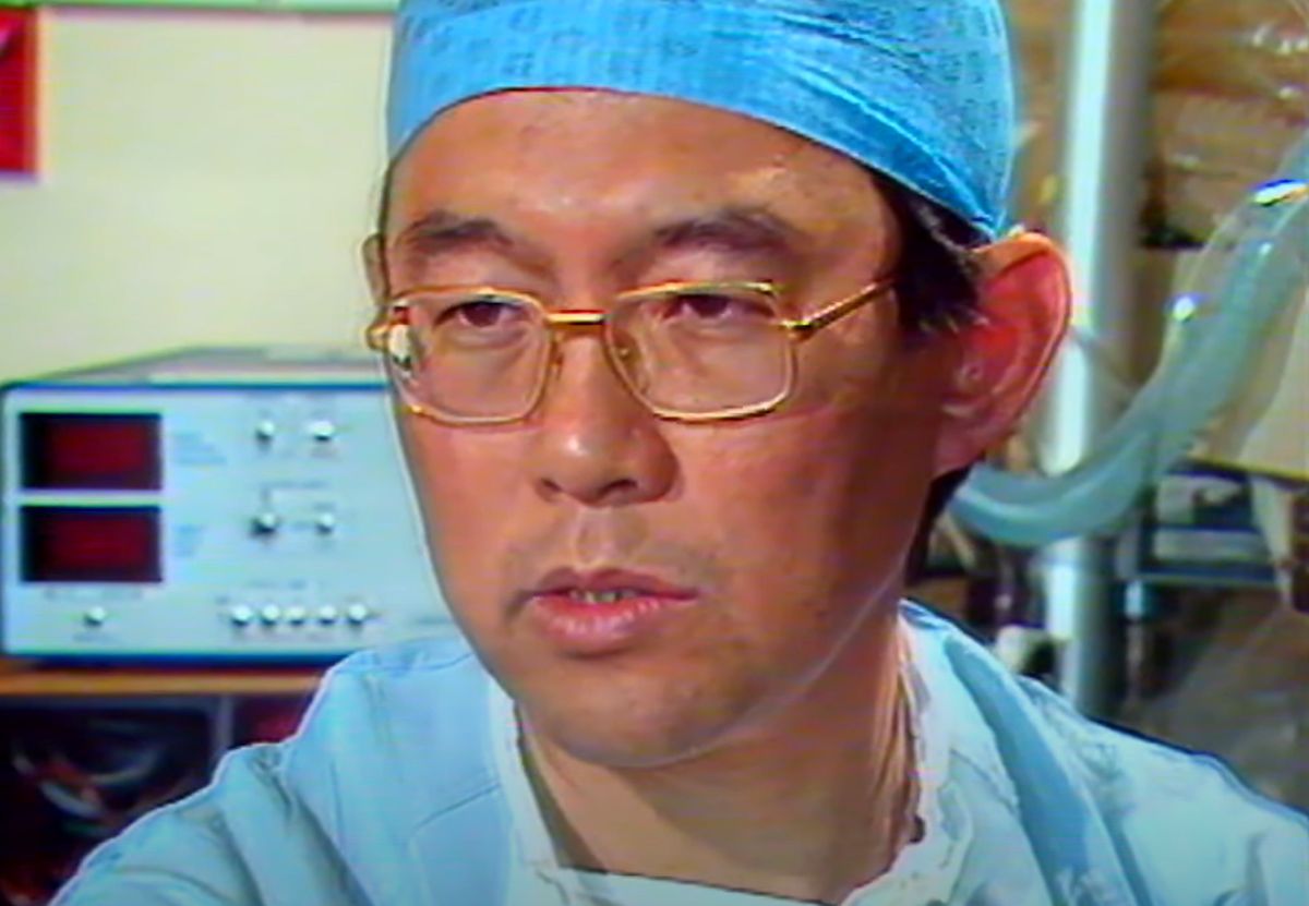 Dr. Victor Chang: Η ζωή του πρωτοπόρου καρδιοχειρουργού που τιμά η Google