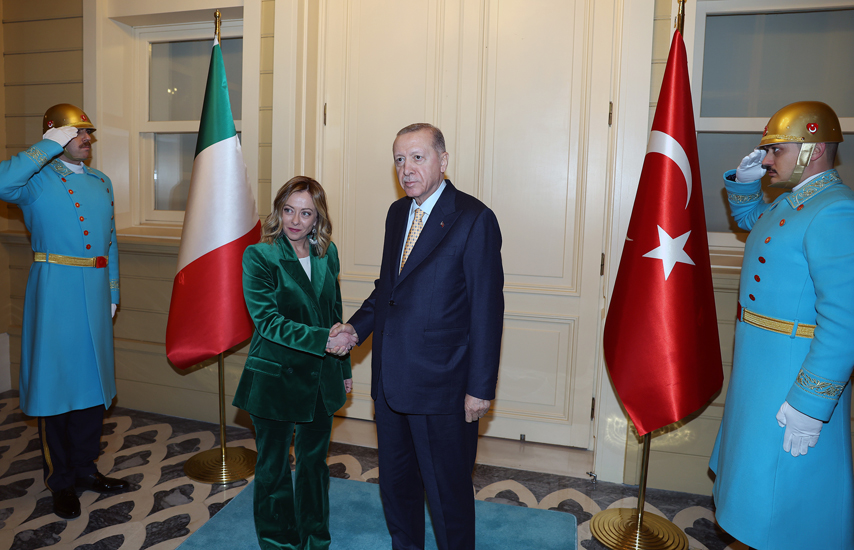 Τουρκία-Ιταλία: Ο Ερντογάν συνάντησε την Μελόνι, μίλησαν και για αμυντική συνεργασία